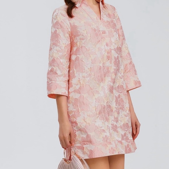 Hautesales Dresses & Skirts - Elegant jacquard Floral Pink Long Sleeve Dress NWT